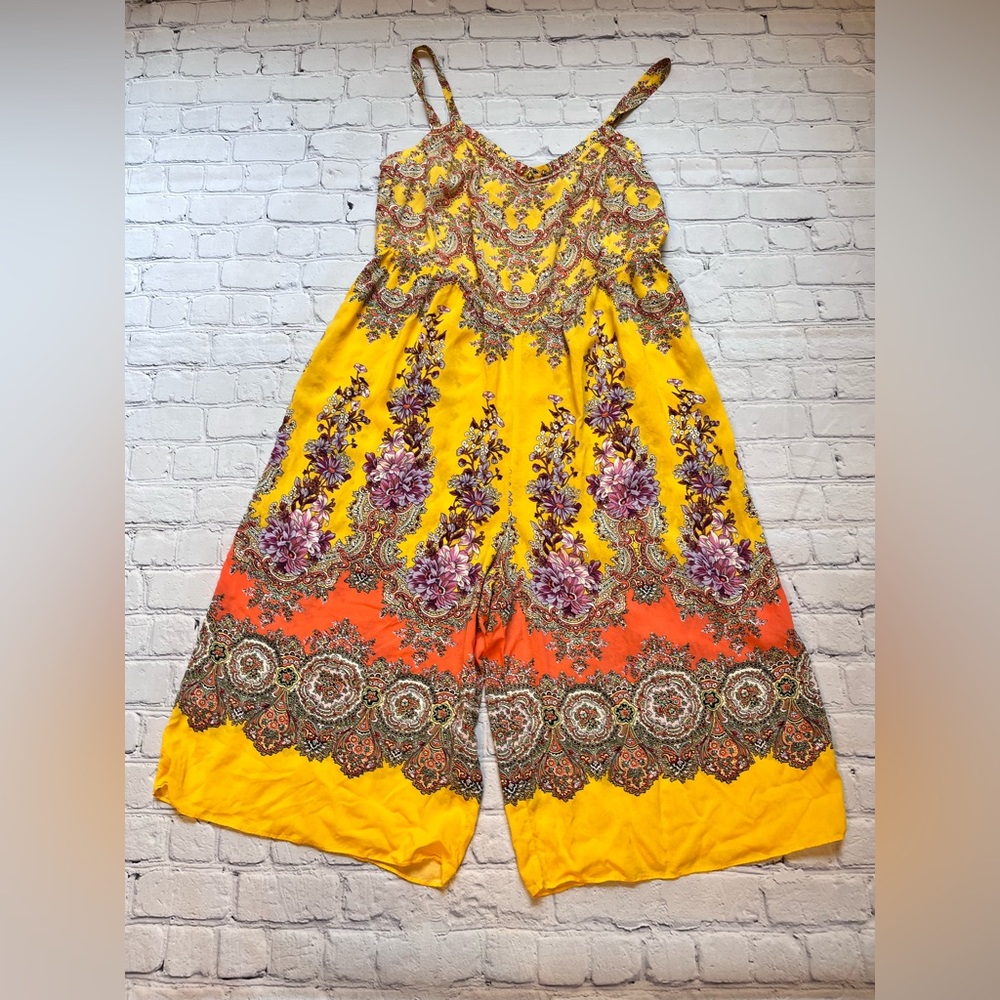 Lovely Anthropologie Jumpsuit • EUC • Size Large